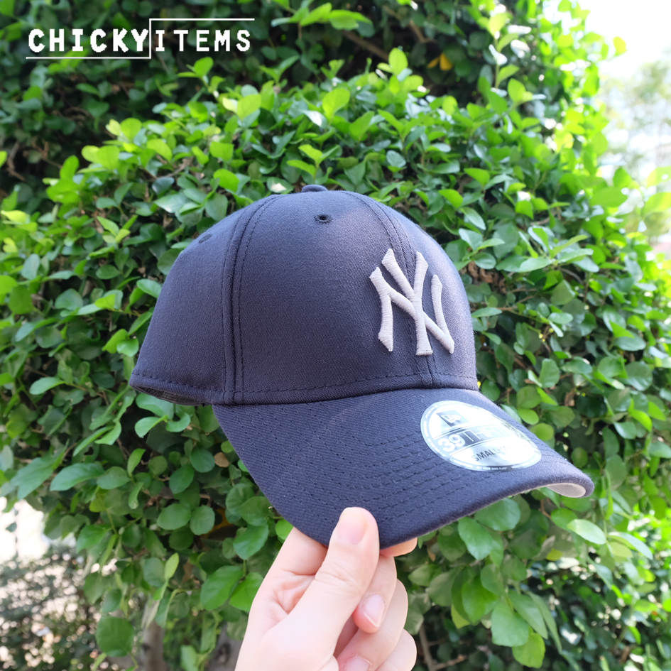 หมวก New York Yankees MLB Core Classic 39THIRTY Cap สี Navy/Gray