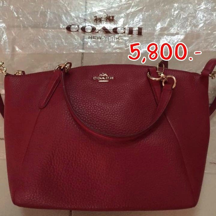 coach รหัส F36675 สี IMITATION GOLD/CLASSIC RED SMALL KELSEY SATCHEL IN PEBBLE LEATHER