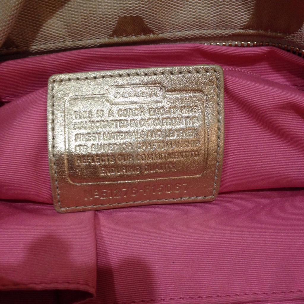 COACH 24CM SIGNATURE DUFFLE