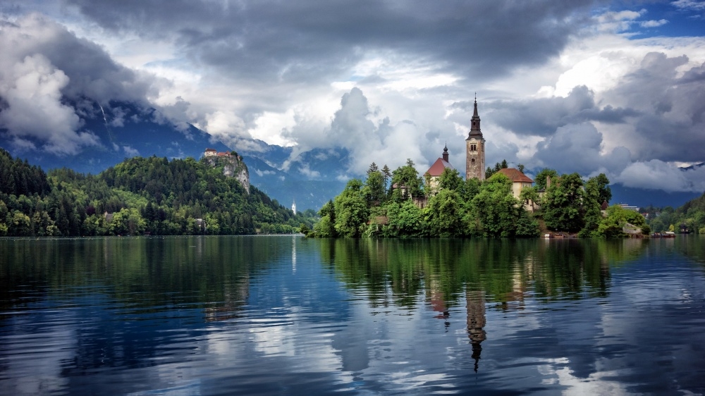 340155-1000-1451759806-lake-bled-slovenia-nature