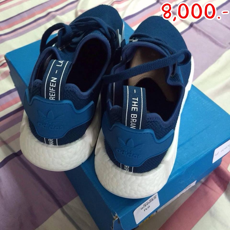 ราคา 8,000 บาท Adidas NMD R1 ขนาด 42 2/3"" (US 9) สีน้ำเงิน มือหนึ่ง รองเท้าชายหิ้วมาจากเยอรมันนี