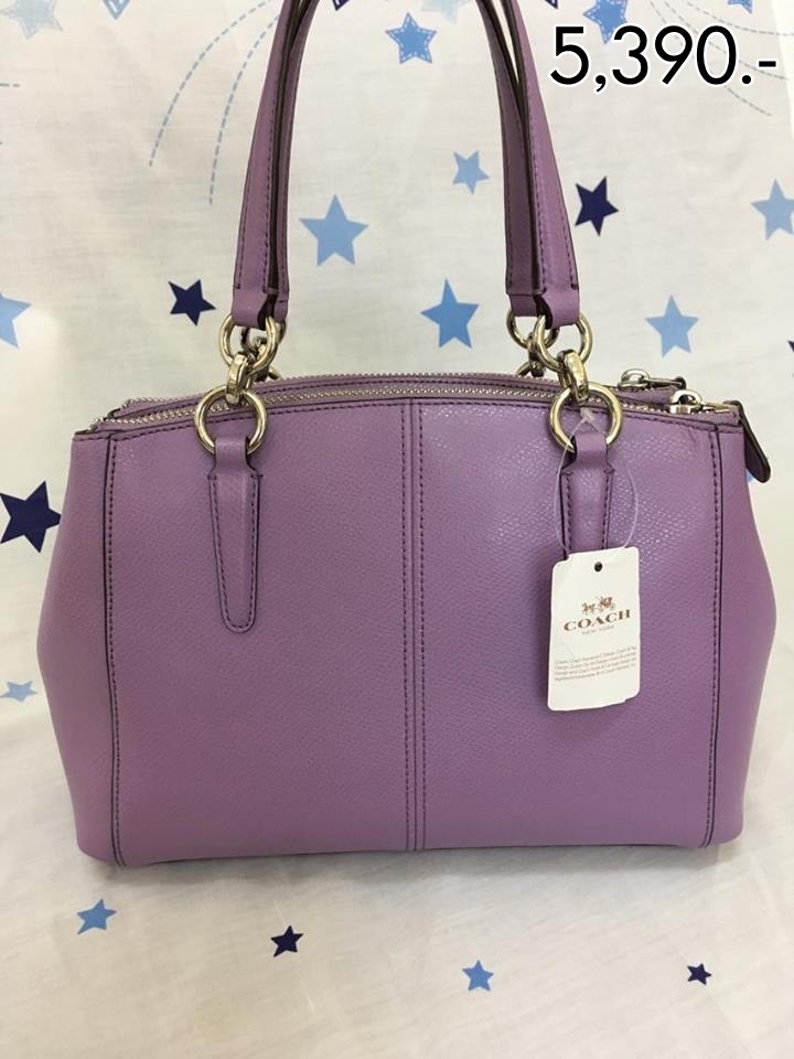 ราคา : 5,390 บาท ยี่ห้อ: Coach รหัสสินค้า : F36704 MINI CHRISTIE CARRYALL ขนาด : 10x7x4 นิ้ว รายละเอียดเพิ่มเติม : ใหม่ป้ายห้อย มีแคร์การ์ด สายสะพายยาว ชื่อผู้ขาย : คุณเก๋ เบอร์โทรศัพท์ : 0866814268 ไอดี LINE : peratcha11